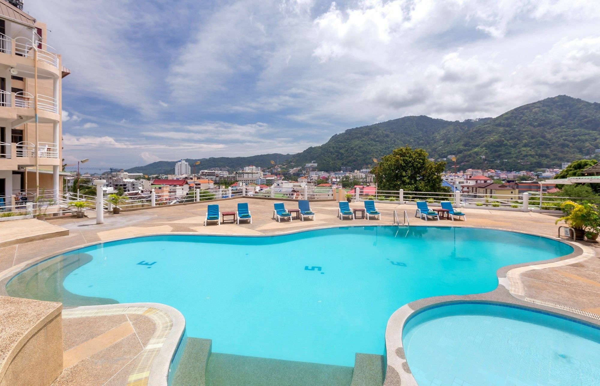 Patong 7Days Premium Hotel Phuket Exteriér fotografie